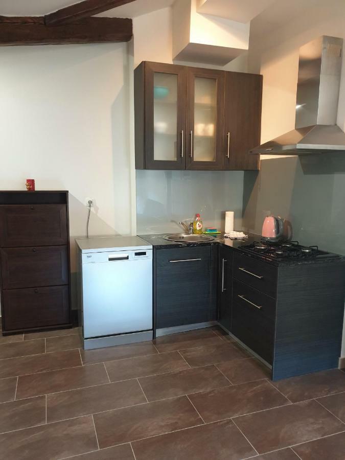 Dina Apartment